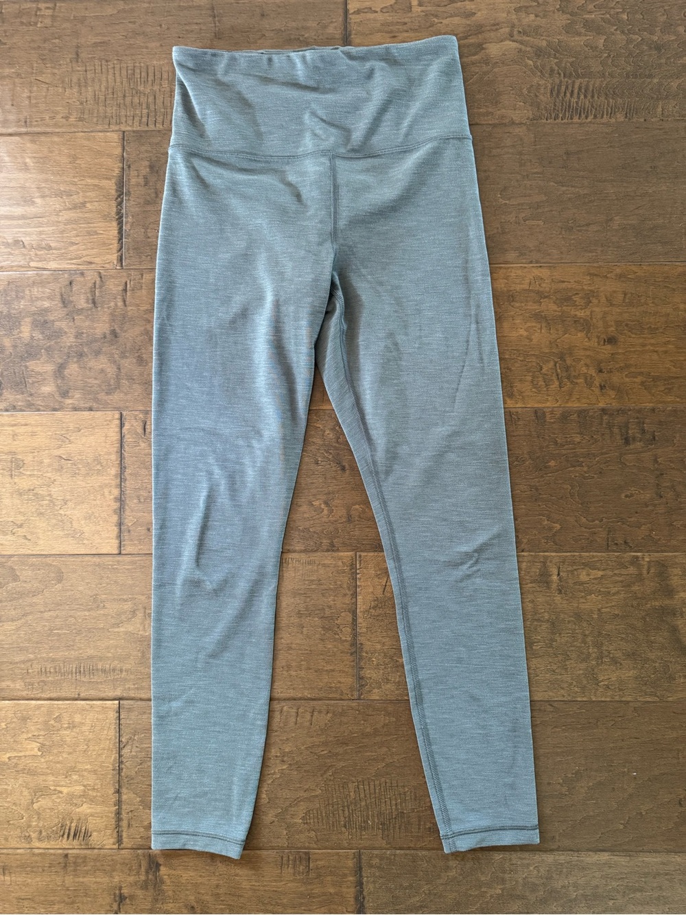 Athleta high rise faded green leggings XS